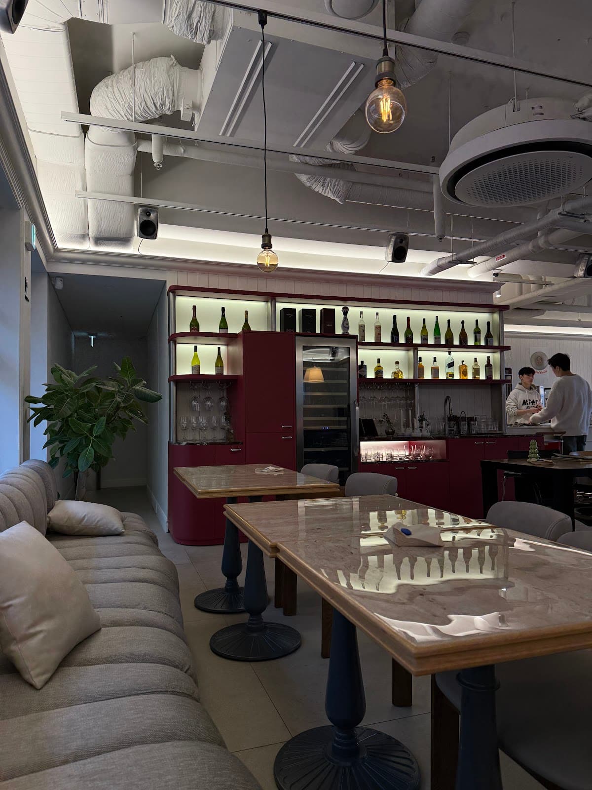 아테페 라운지 · Atefe Lounge